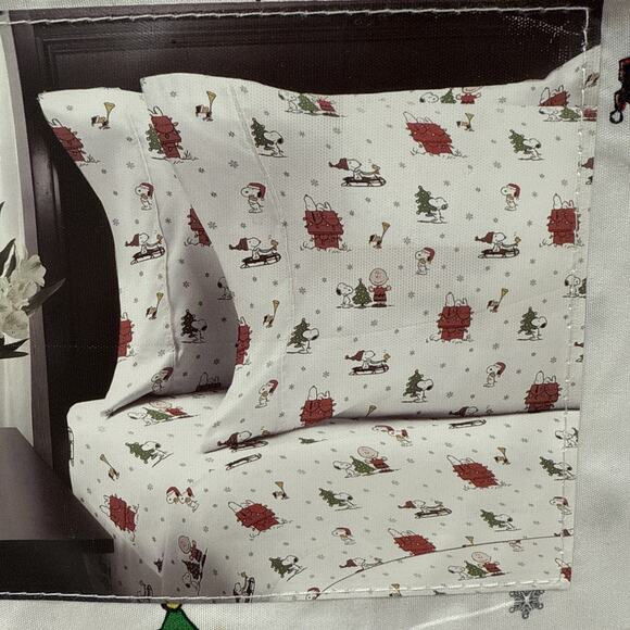 Christmas Peanuts SNOOPY FULL Bed 4 pc Sheet Set Berkshire Blanket & Home Co NEW - Picture 3 of 8